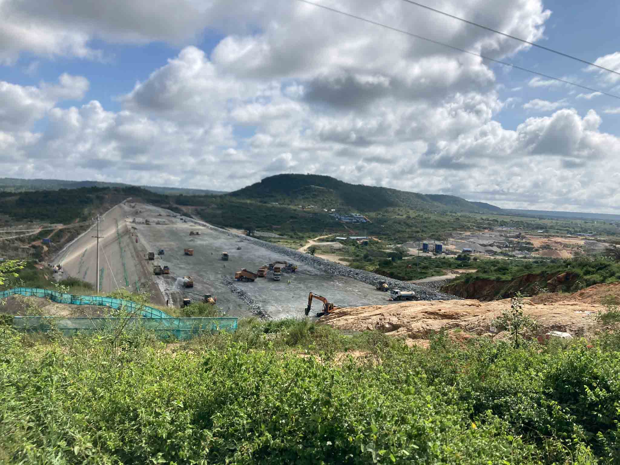 a Picture of the Thwake Dam in Kenya