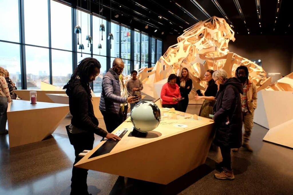 Z05 Negotiating African Futures 1 Z05 Researchers from the CRC and Kairos Futura exploring the Exhibition at Futurium Berlin 1