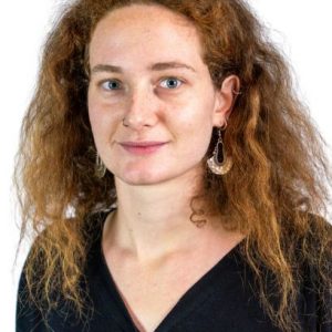 portrait image of lisa di gulio